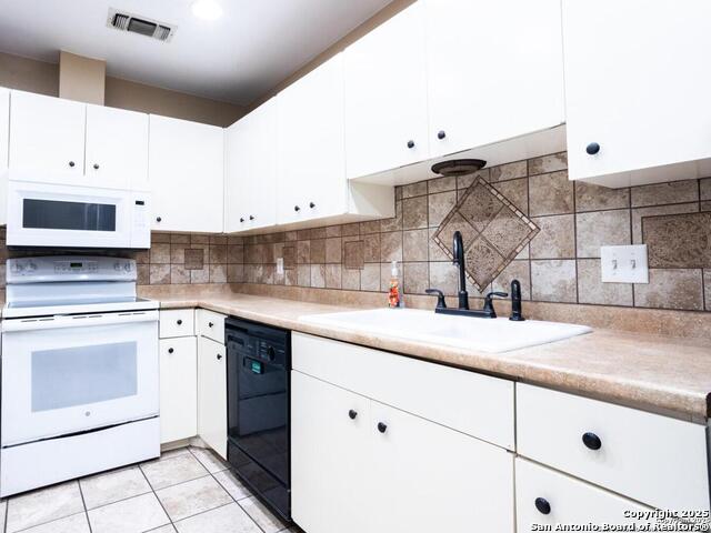 Listing photo id 7 for 1002 Mount Riga