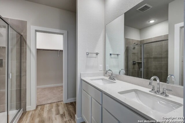 Image 12 of 17 For 10523 Rosemont Pass