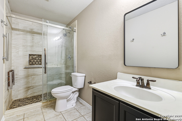 Image 24 of 31 For 8218 Rustic Terrace