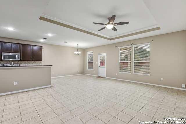 Image 6 of 31 For 8218 Rustic Terrace