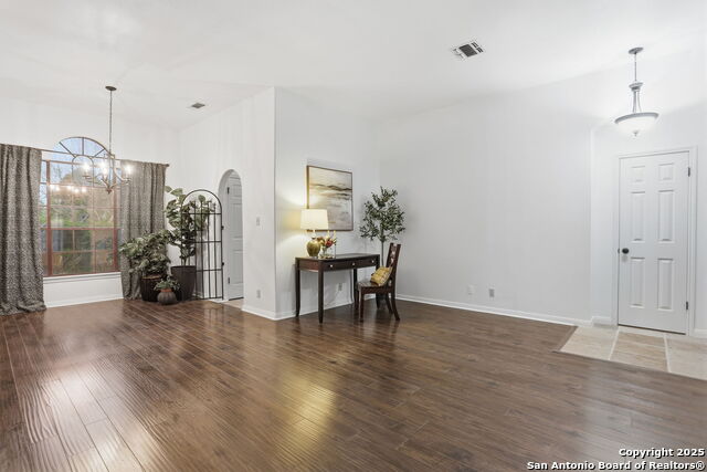 Image 6 of 37 For 6139 Ashford Point