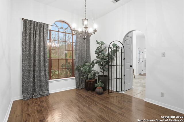 Image 8 of 37 For 6139 Ashford Point