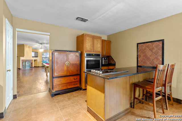 Image 6 of 15 For 10522 Horn