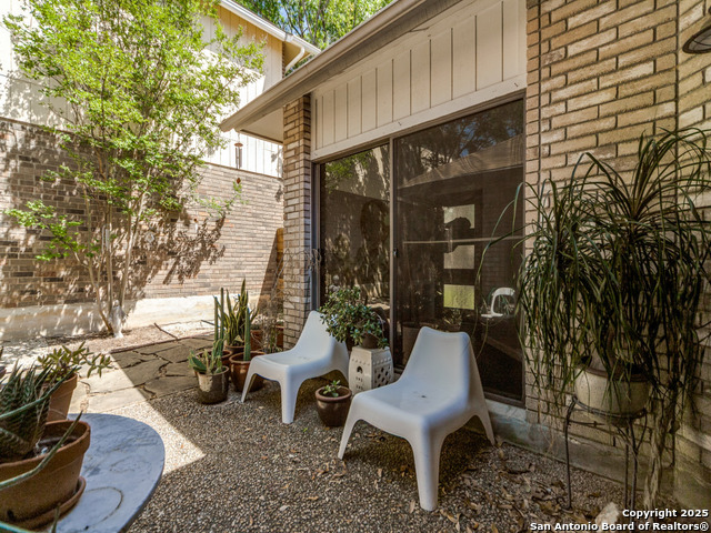 Image 21 of 24 For 5935 Heather View