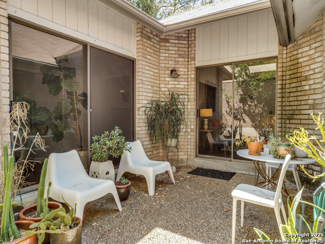 Image 22 of 24 For 5935 Heather View