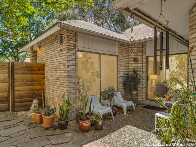 Image 6 of 24 For 5935 Heather View