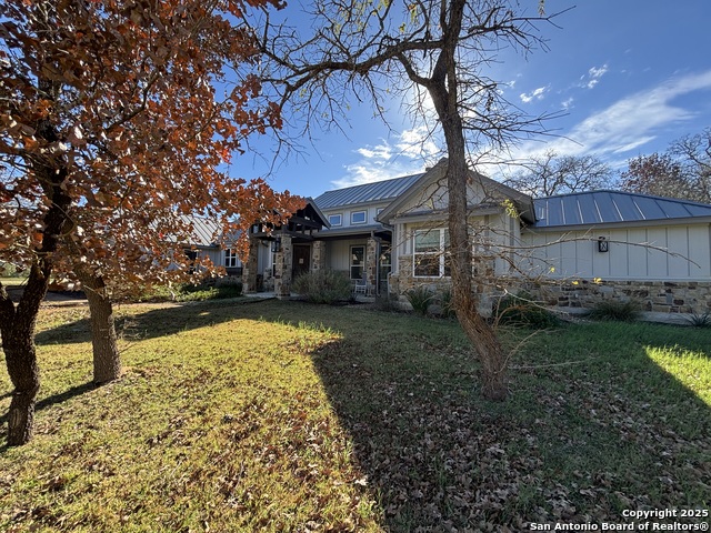 Image 2 of 27 For 229 Twin Oaks