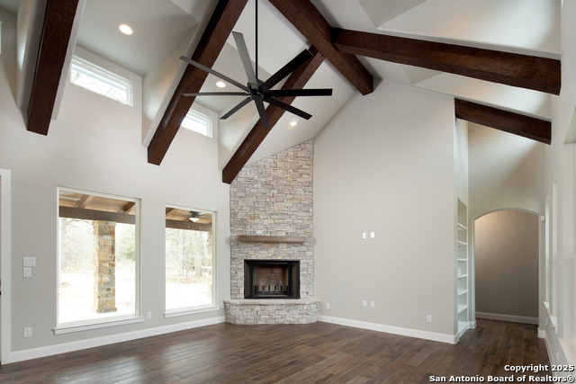 Image 5 of 27 For 229 Twin Oaks