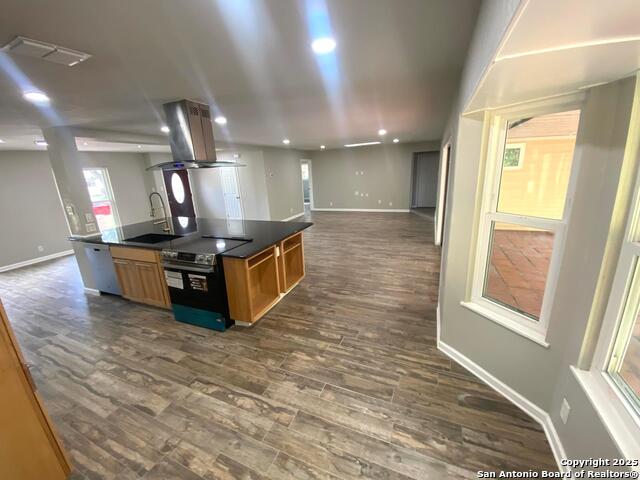 Image 10 of 33 For 1235 Cibolo  