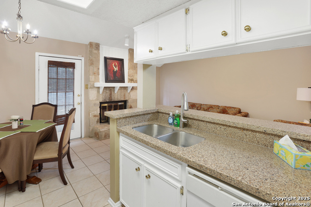 Image 12 of 27 For 14306 Indian Woods