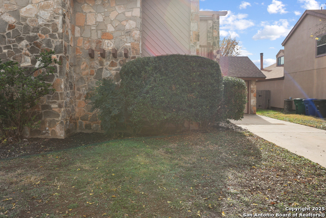 Image 2 of 27 For 14306 Indian Woods