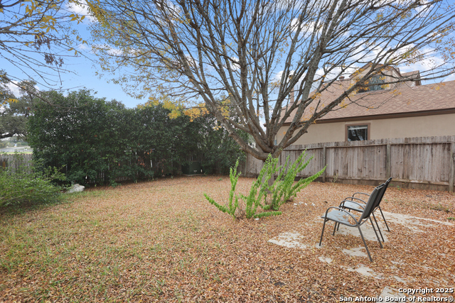 Image 24 of 27 For 14306 Indian Woods