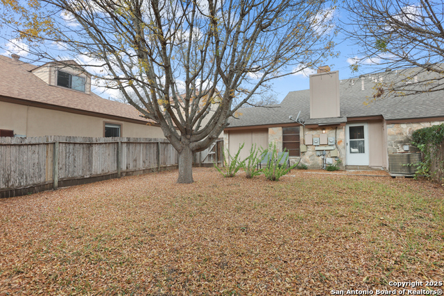 Image 25 of 27 For 14306 Indian Woods