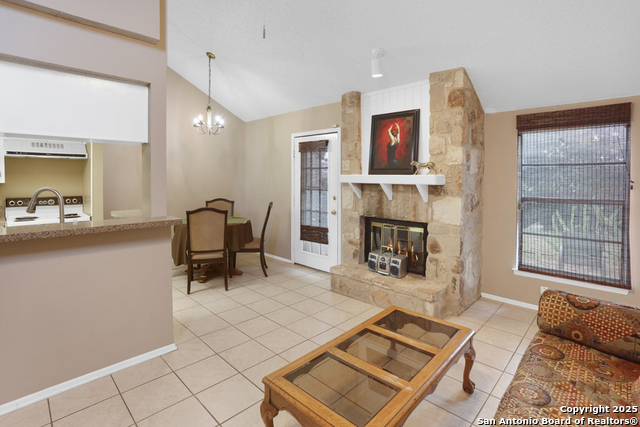 Image 9 of 27 For 14306 Indian Woods