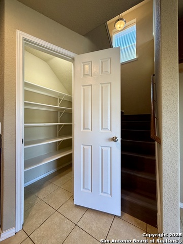 Image 23 of 84 For 7027 Fisherman Sky