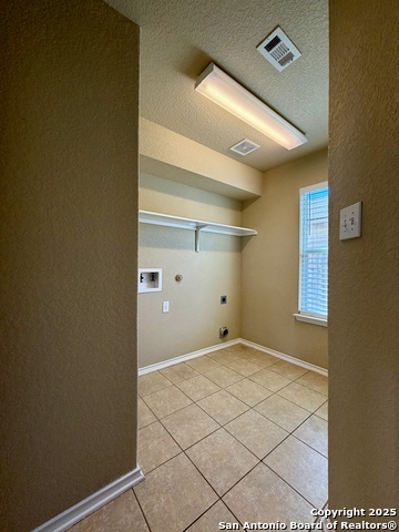 Image 25 of 84 For 7027 Fisherman Sky