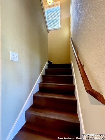 Image 40 of 84 For 7027 Fisherman Sky