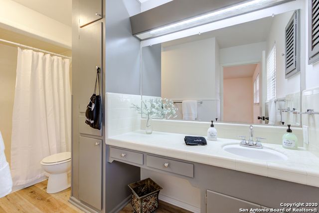 Image 17 of 28 For 502 Downshire Dr