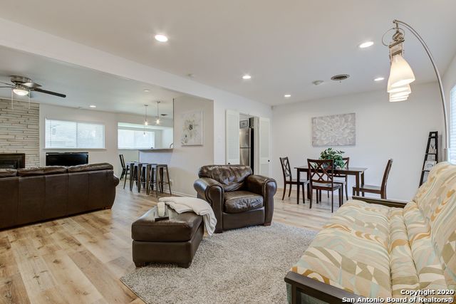 Image 4 of 28 For 502 Downshire Dr