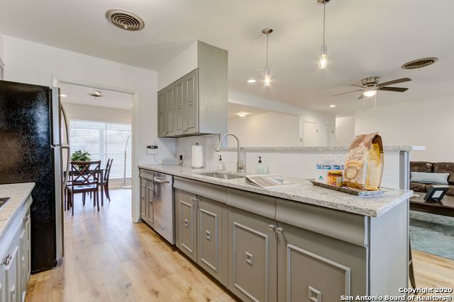 Image 8 of 28 For 502 Downshire Dr