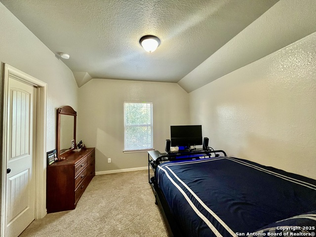 Image 25 of 43 For 13030 Grove Ledge