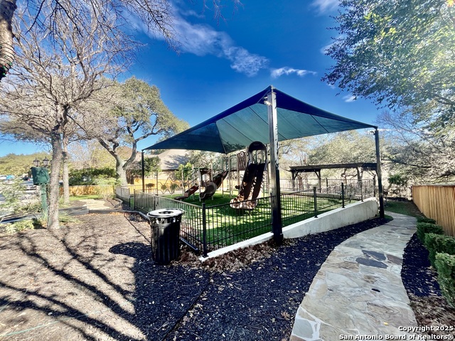 Image 40 of 43 For 13030 Grove Ledge