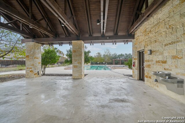 Image 35 of 37 For 14047 May Mist