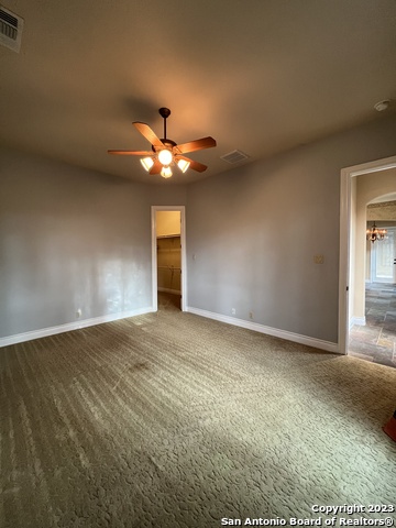 Image 33 of 50 For 2922 Ivory Crk