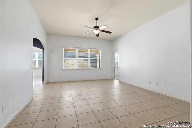 Image 6 of 37 For 404 Cylamen  