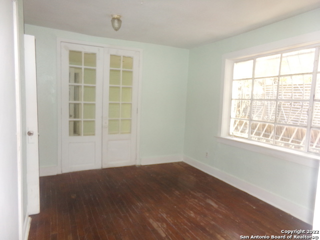 Image 12 of 23 For 249 Jesse  