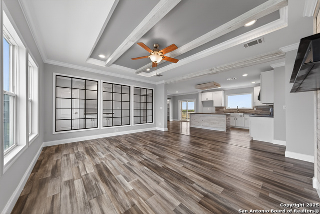 Image 19 of 57 For 2553 Stetson