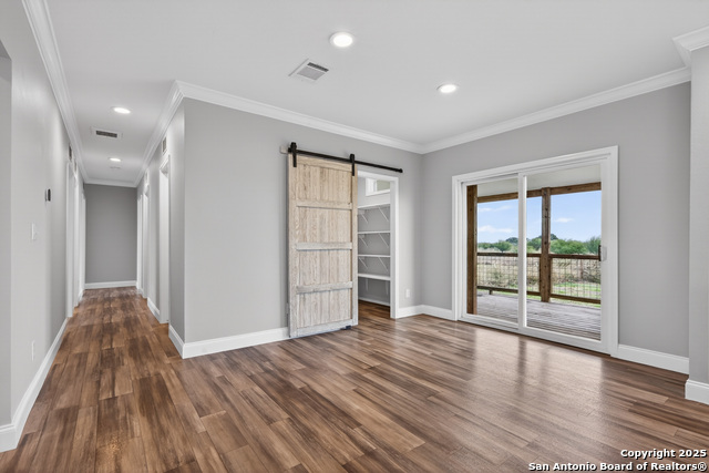 Image 25 of 57 For 2553 Stetson