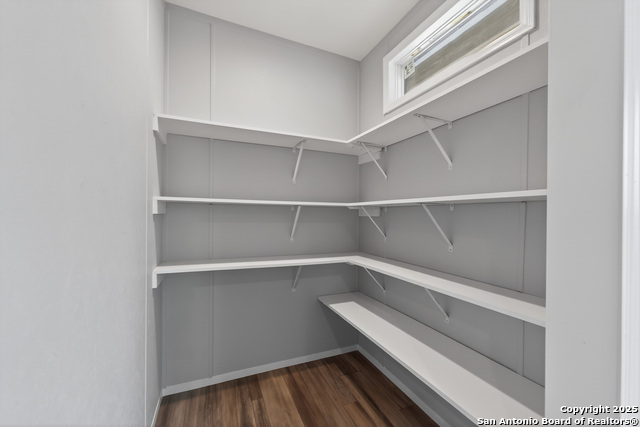 Image 27 of 57 For 2553 Stetson