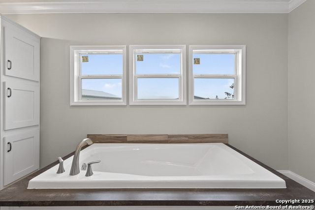 Image 36 of 57 For 2553 Stetson