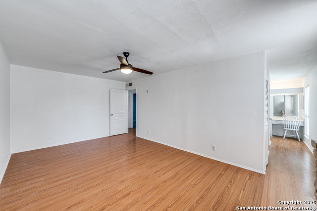 Image 14 of 28 For 6814 Neston Dr