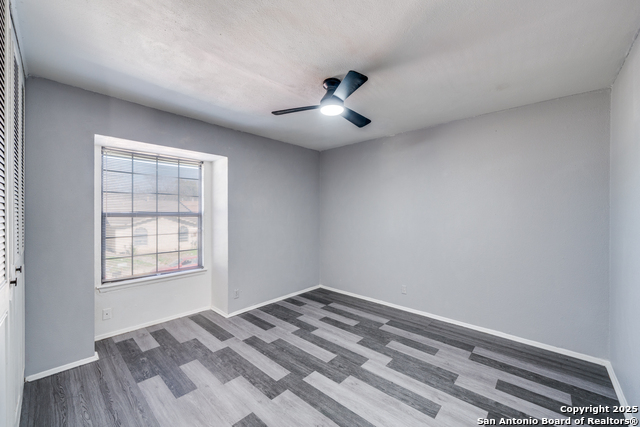 Image 19 of 28 For 6814 Neston Dr