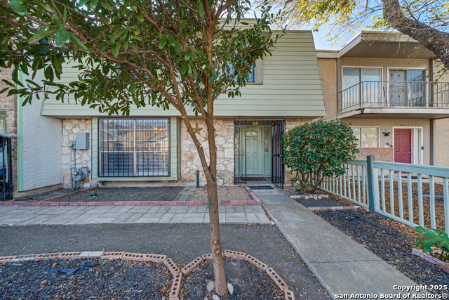 Image 23 of 28 For 6814 Neston Dr