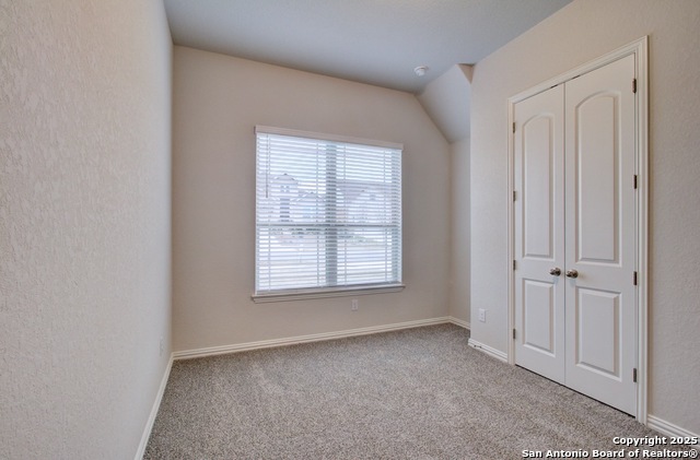 Listing photo id 1 for 2036 Stephanie Avenue