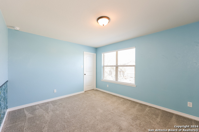 Image 17 of 28 For 5122 Roble Grande