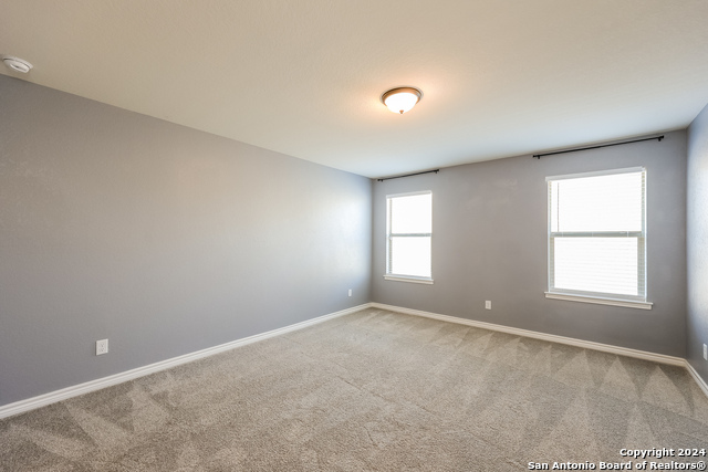 Image 19 of 28 For 5122 Roble Grande