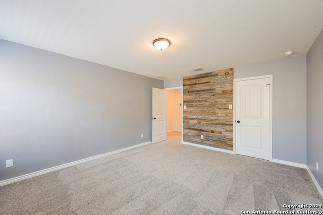 Image 20 of 28 For 5122 Roble Grande