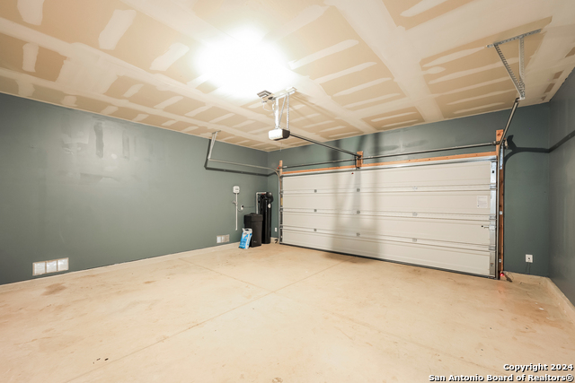 Image 23 of 28 For 5122 Roble Grande