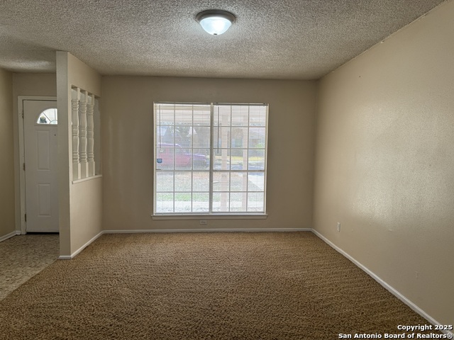 Image 4 of 21 For 6919 Moon Lake Dr