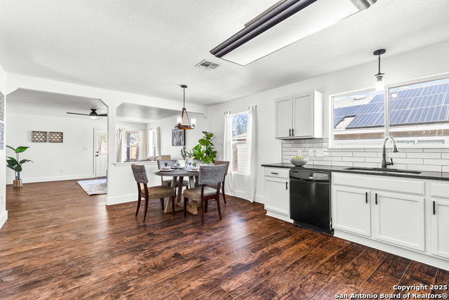 Image 4 of 20 For 7635 Derby Run