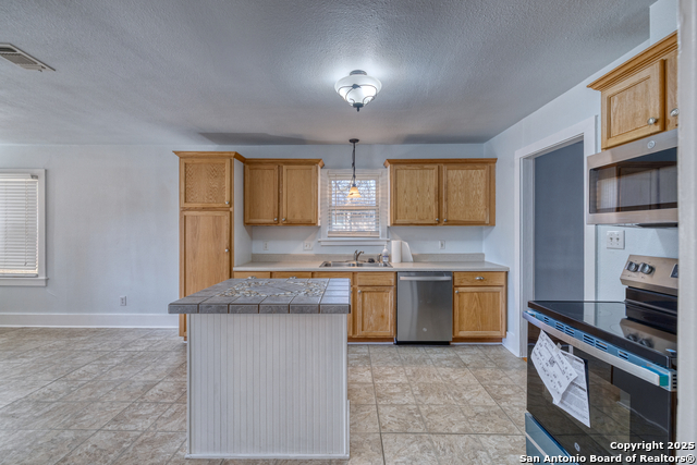 Image 4 of 21 For 315 3rd St.  