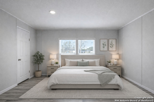 Image 17 of 31 For 563 Oak Trail