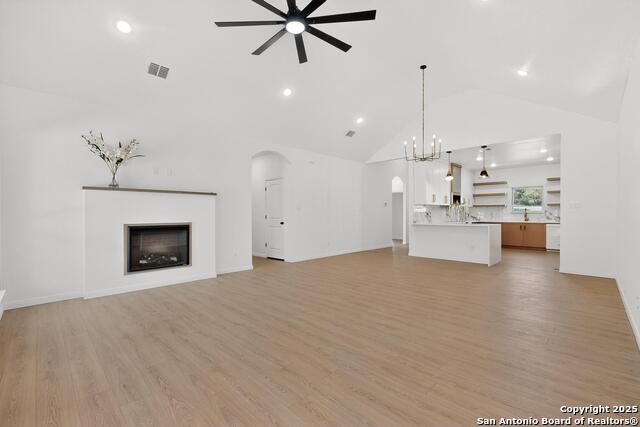 Image 17 of 45 For 514 Contour  