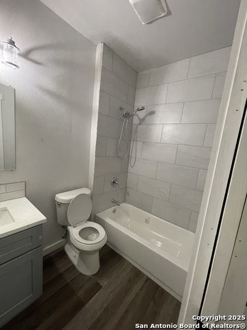 Image 11 of 11 For 452 Gulf  