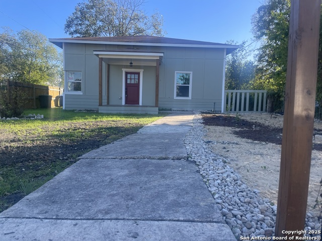 Image 6 of 11 For 452 Gulf  