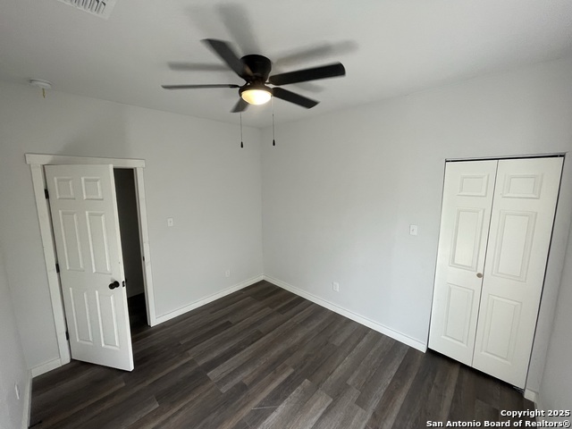 Image 7 of 11 For 452 Gulf  